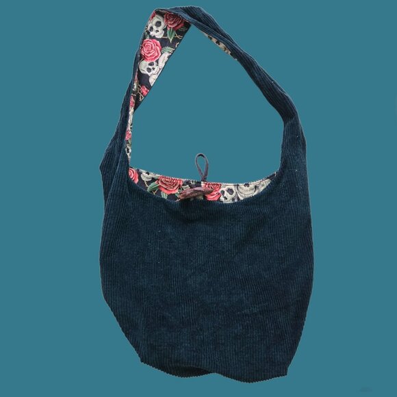 Y2K Large Crossbody Bag Skulls Roses Reversible Hippie Boho Goth Fairy Grunge - Picture 6 of 7